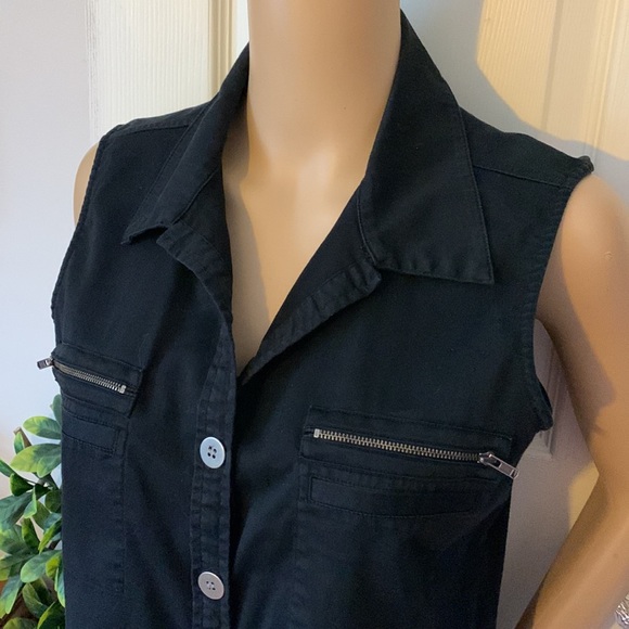Chico’s sleeveless black with zippers vest shirt top M - Picture 3 of 11